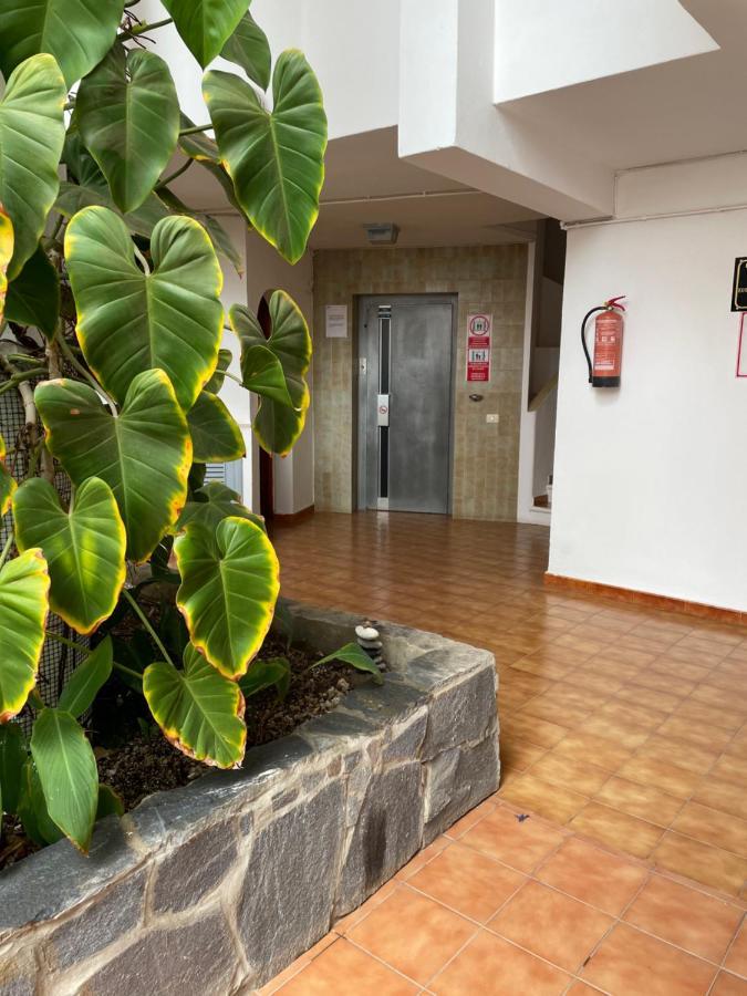1 Bedroom Apartment With Stunning Sea View Arona  Luaran gambar